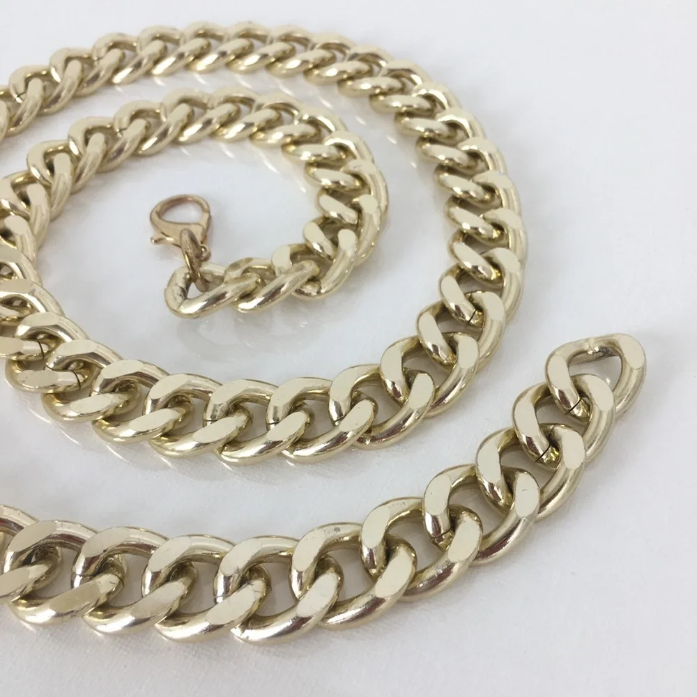 Y2K Chunky Gold Tone Metal Chain Link Belt Mob Wife Women’s Size S/M
